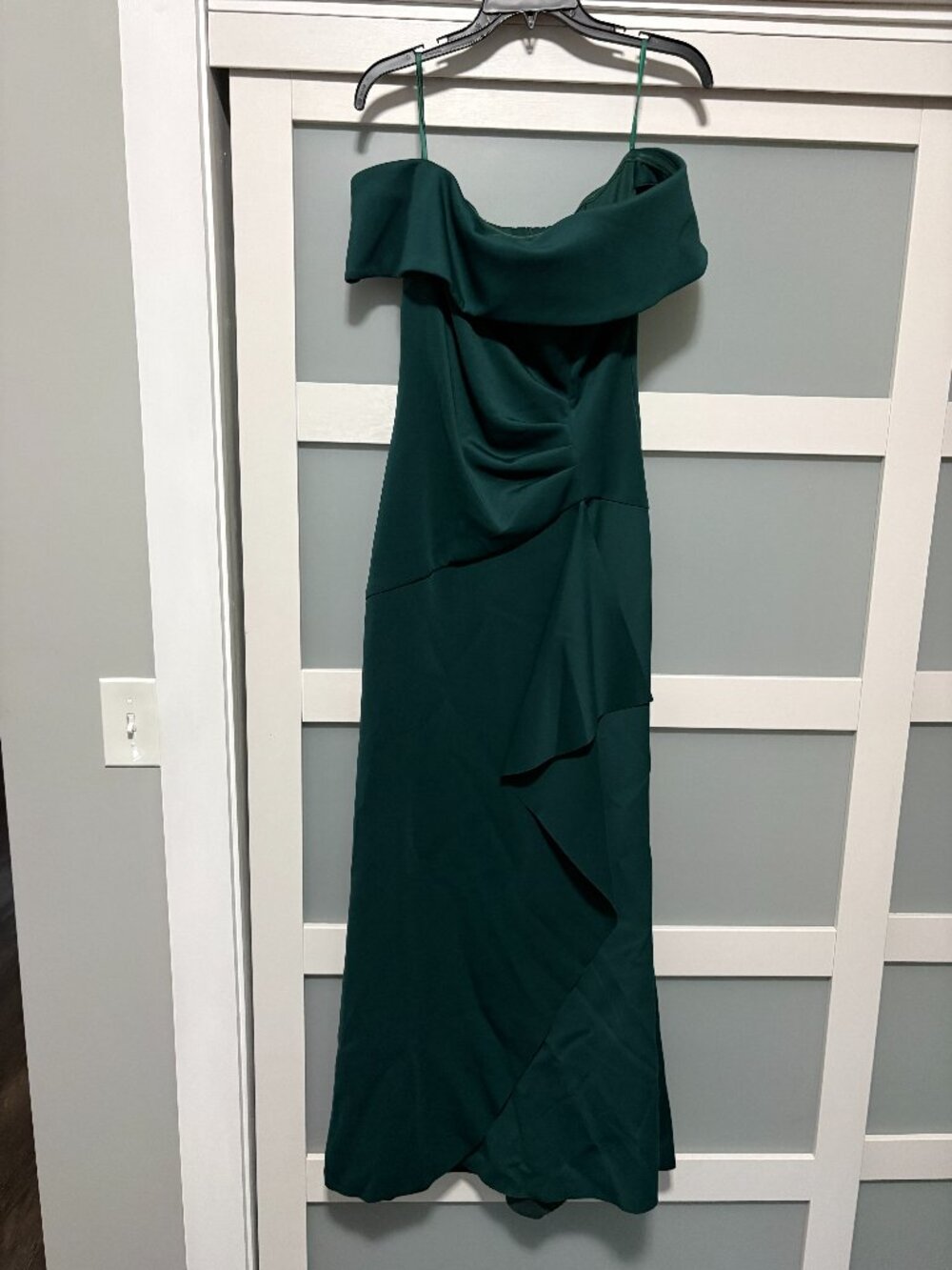 Xscape Women's Long Tehcno Scuba Off The Shoulder Side Ruffle Dress sz 14 Green